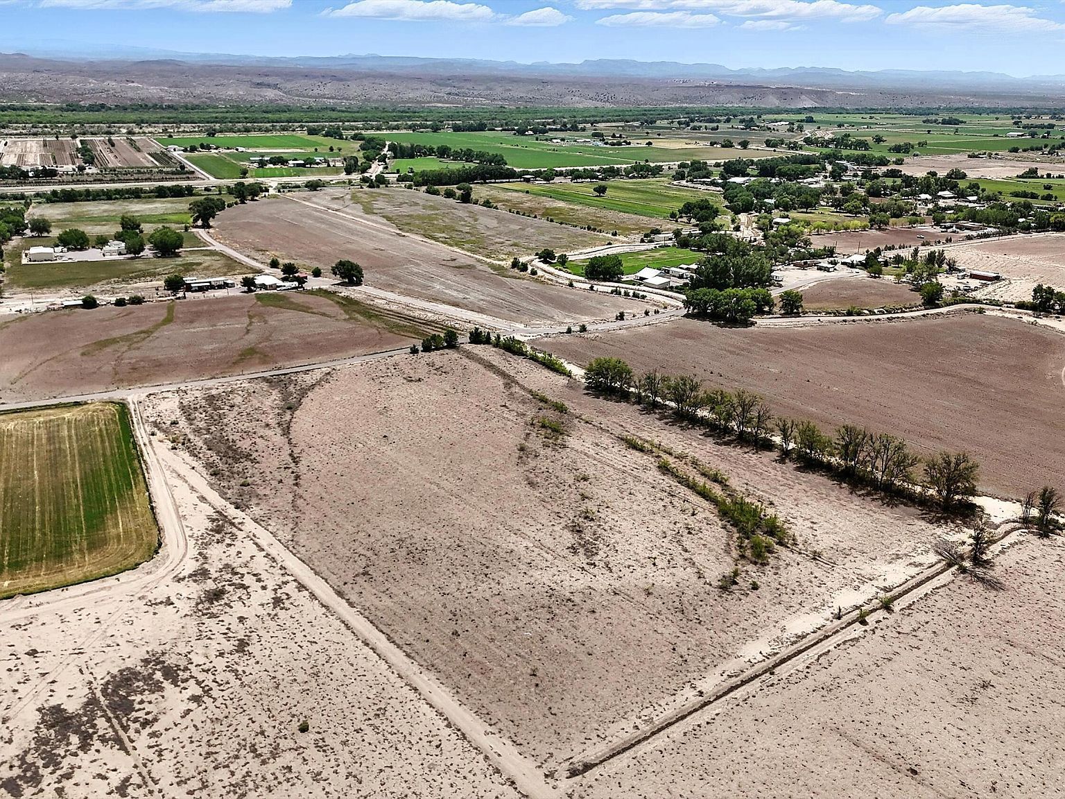 Many Trcts Olive Ln Lemitar, NM 87823 - Thumbnail 4