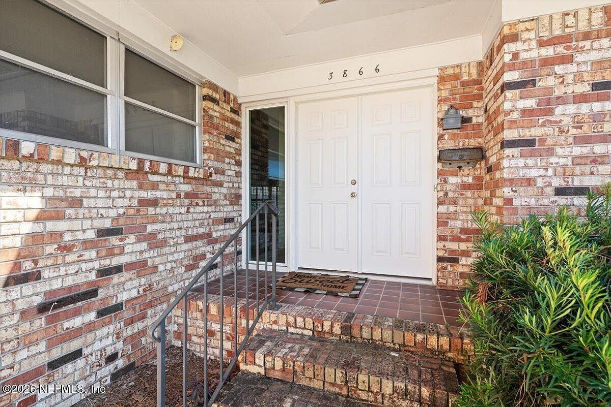 3866 San Bernado Dr Jacksonville, FL 32217 - Thumbnail 4