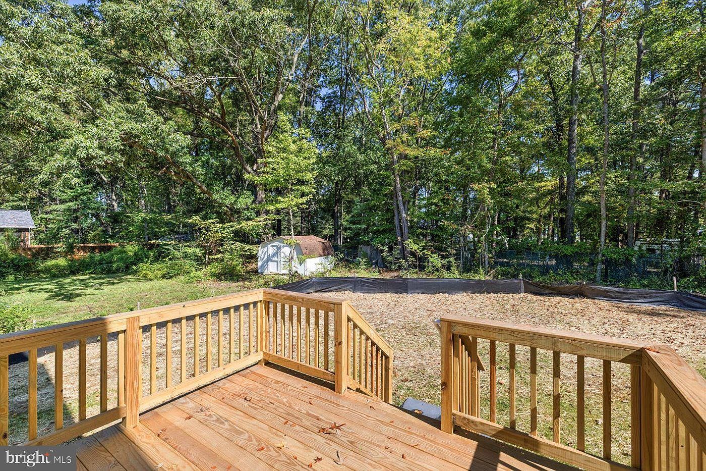 703 Mattox Ave Colonial Beach, VA 22443 - Thumbnail 4