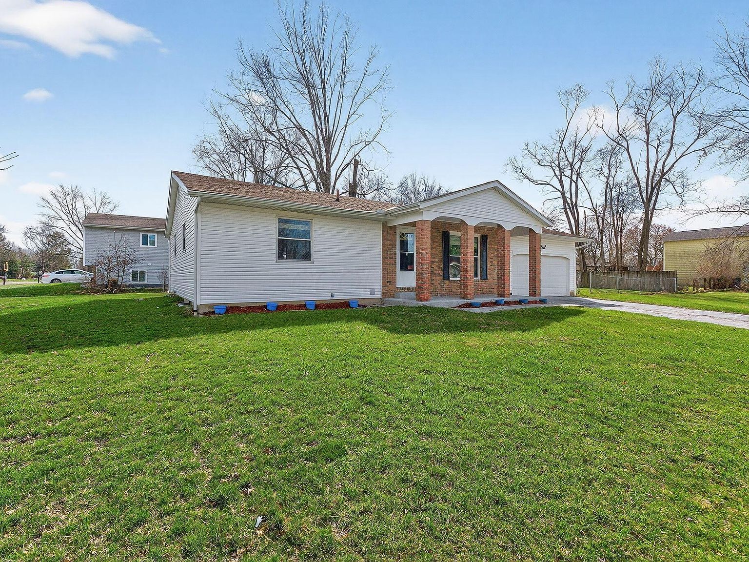 292 Moorfield Dr Columbus, OH 43230 - Thumbnail 4