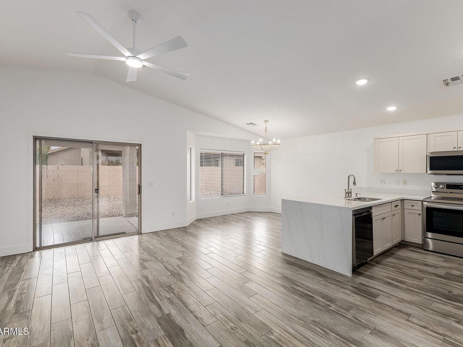 4624 E Alfalfa Dr Gilbert, AZ 85298 - Thumbnail 4