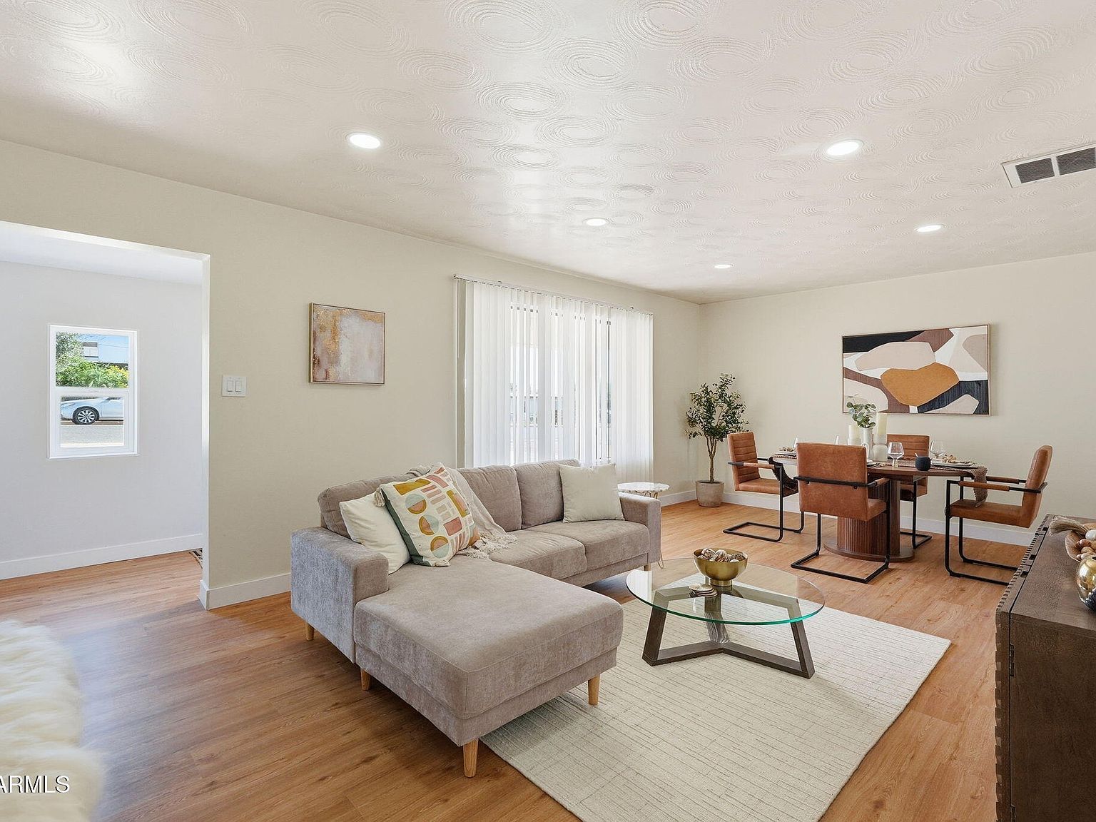 1502 E Hatcher Rd Phoenix, AZ 85020 - Thumbnail 4