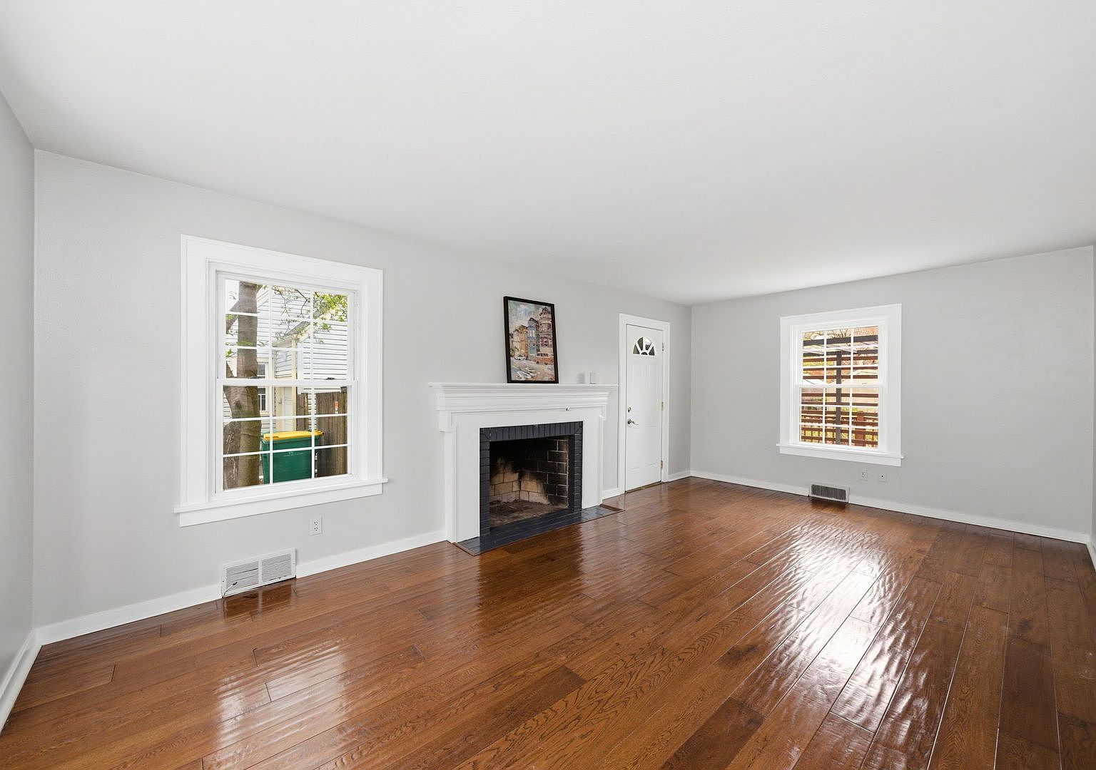 1311 Oneida St Joliet, IL 60435 - Thumbnail 4