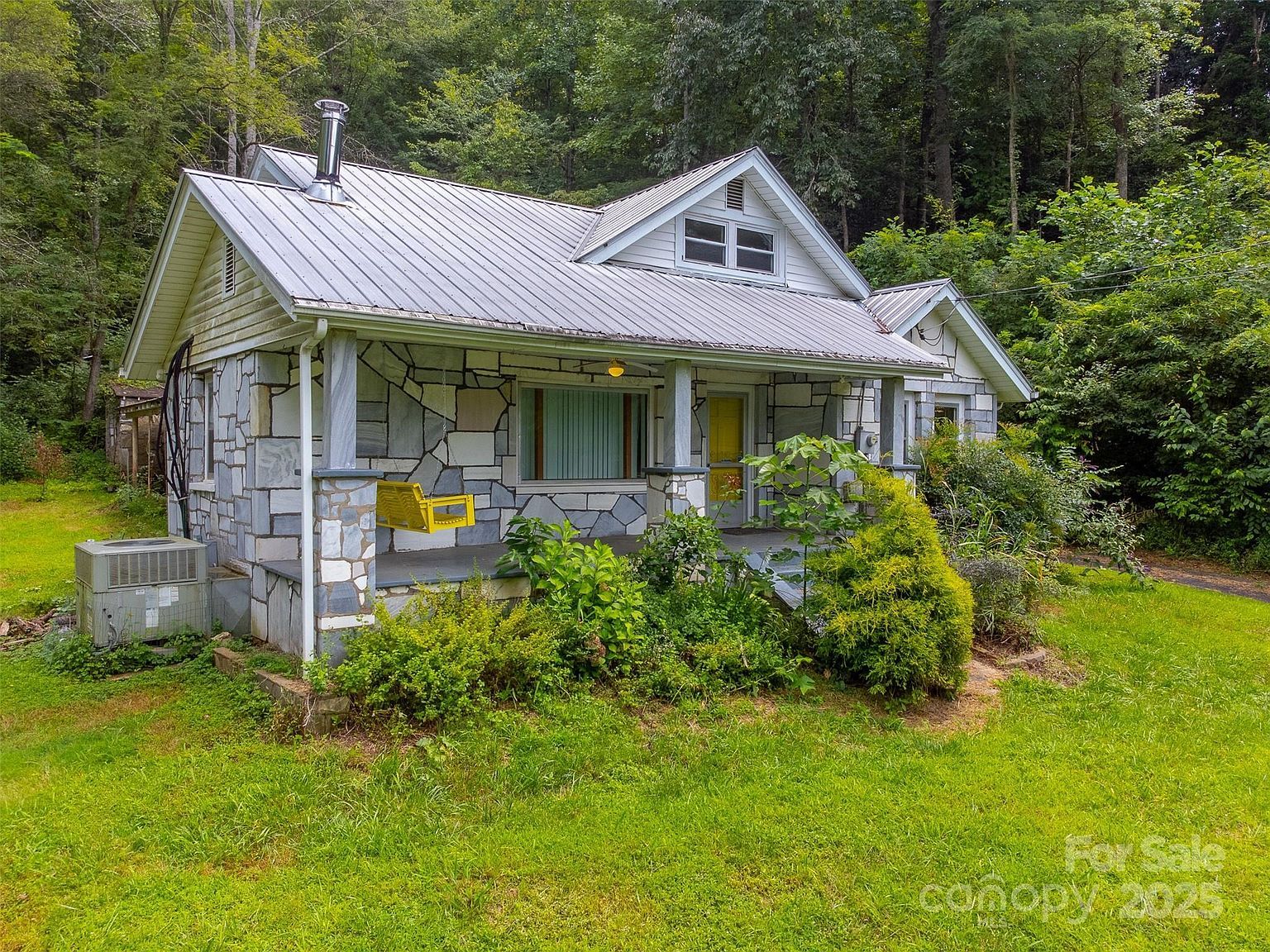 105 Marble Dr Sylva, NC 28779 - Thumbnail 4