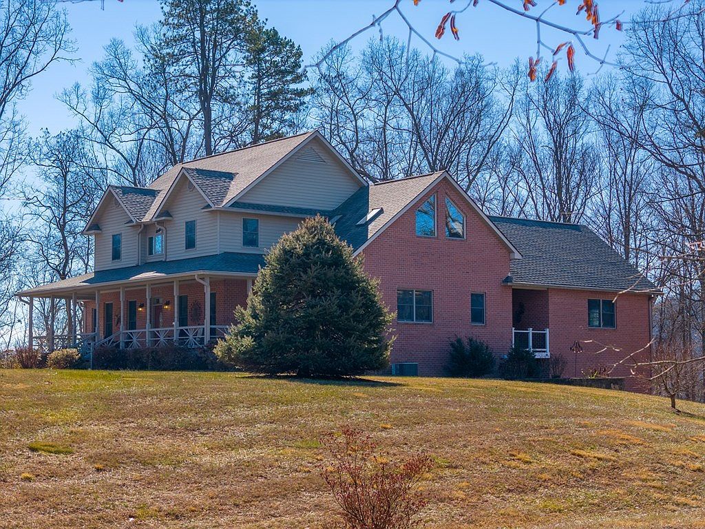 832 Asheville Hwy Sylva, NC 28779 - Thumbnail 4