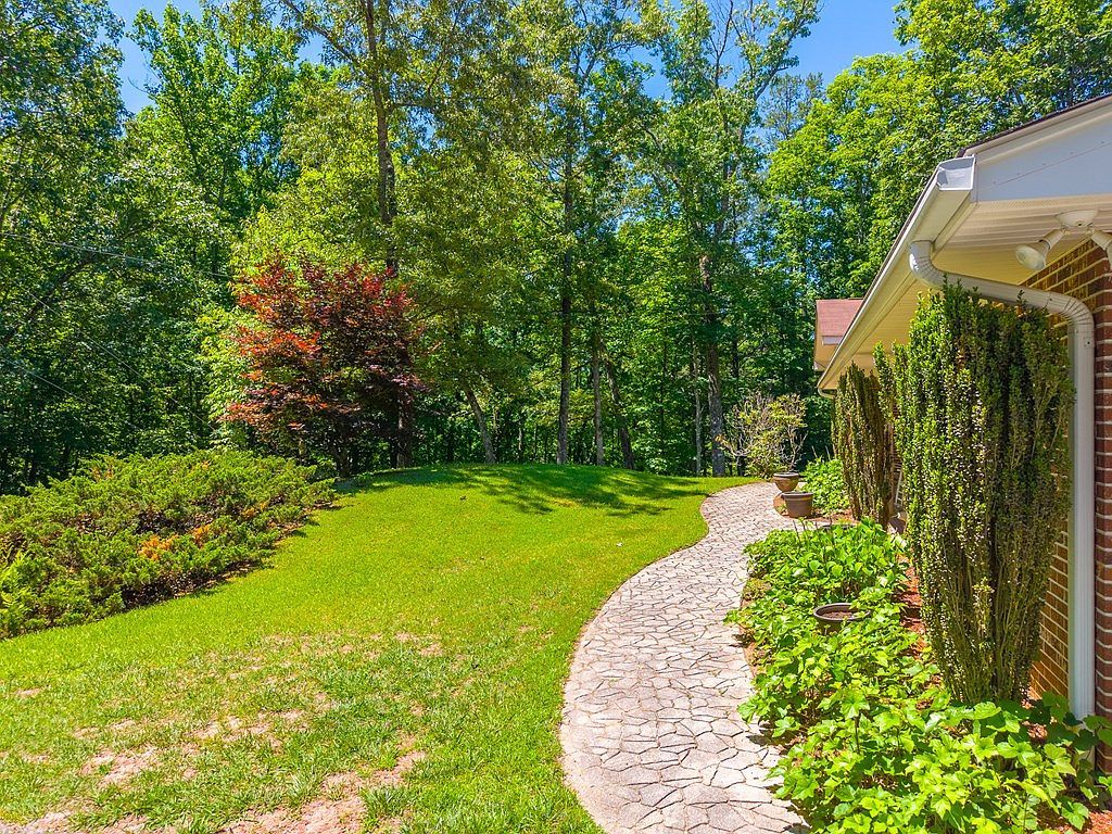 1747 University Heights Rd Cullowhee, NC 28723 - Thumbnail 4