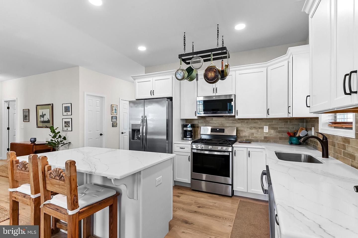 614 Greenbriar Path Cochranville, PA 19330 - Thumbnail 4