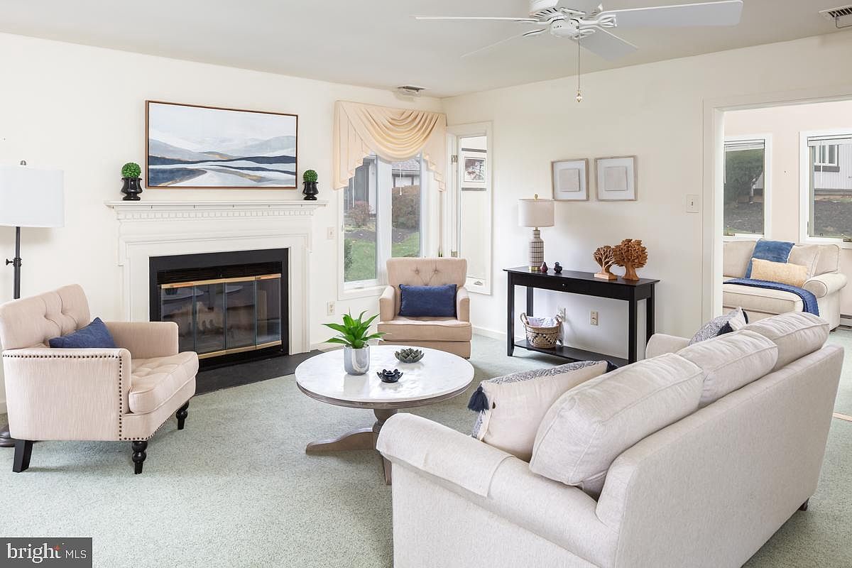 293 Devon Ln West Chester, PA 19380 - Thumbnail 4