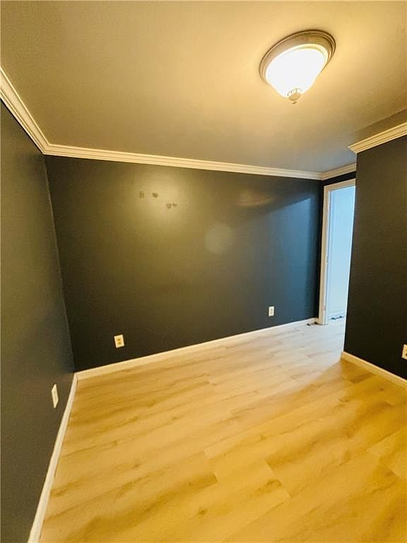 10 Harris Ave Johnston, RI 02919 - Thumbnail 4