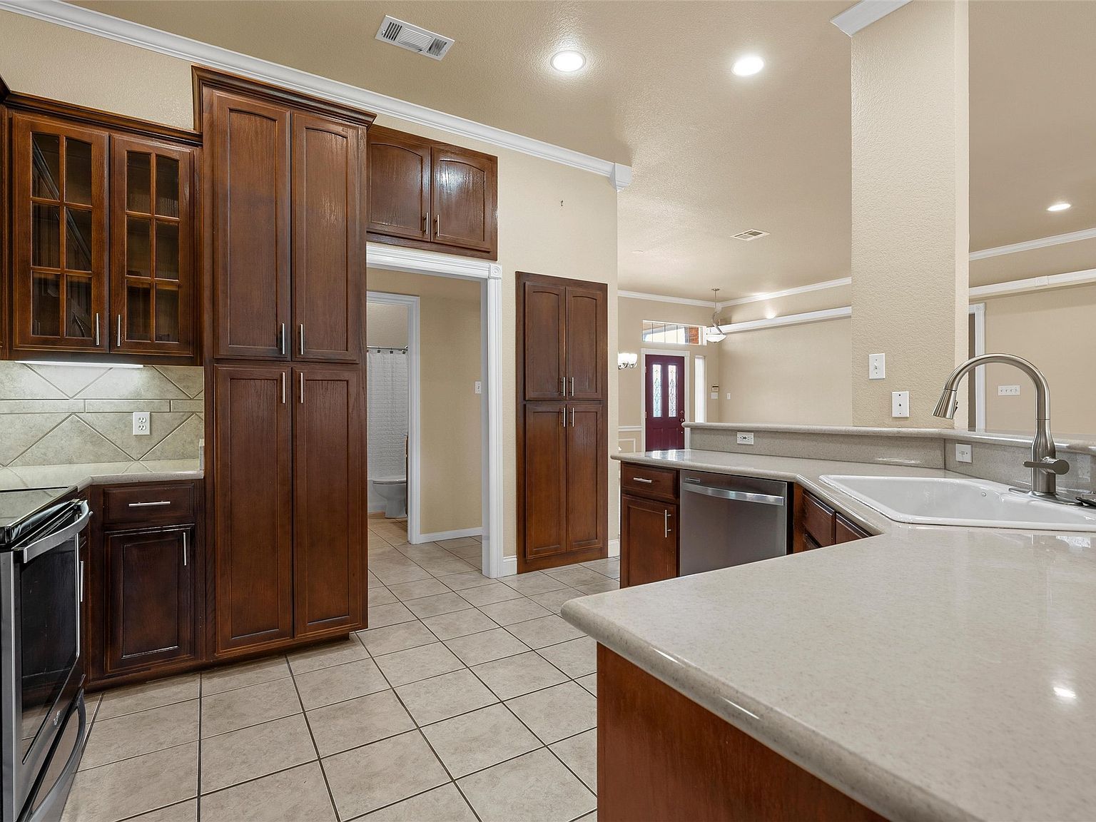 704 Fieldstone Dr Hewitt, TX 76643 - Thumbnail 4