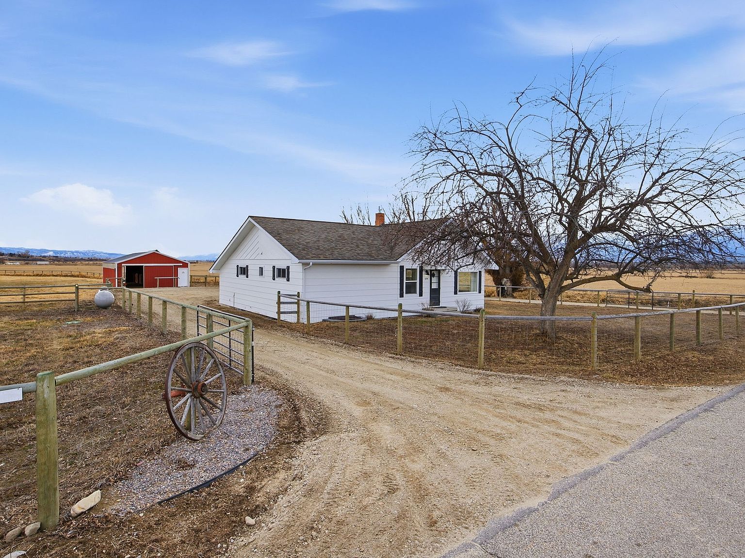 379 N Birch Creek Rd Corvallis, MT 59828 - Thumbnail 4