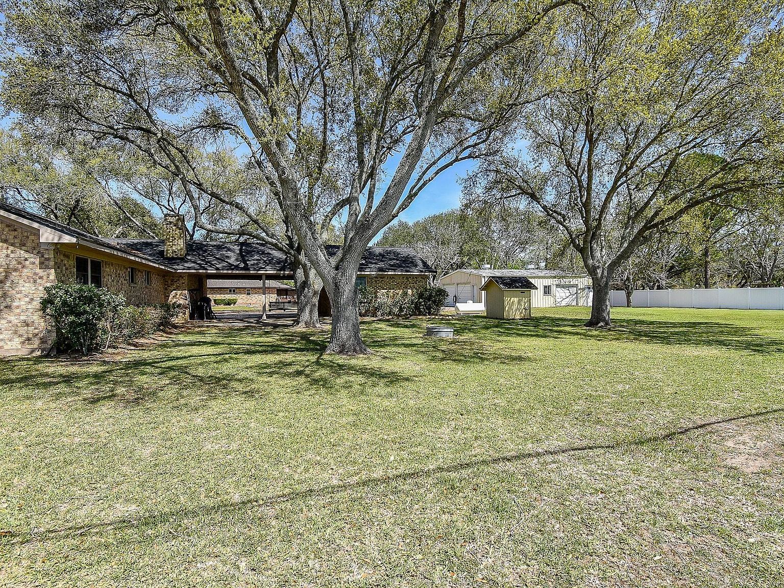 2719 Vail St Rosenberg, TX 77471 - Thumbnail 4