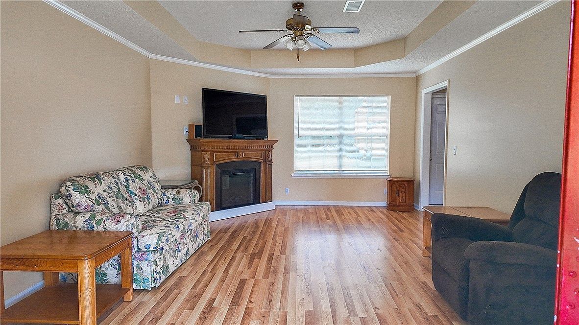 161 Camden Dr Brunswick, GA 31523 - Thumbnail 4