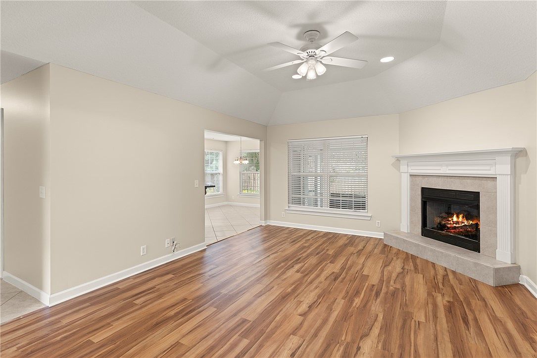 172 Autumn Ridge Ct Brunswick, GA 31525 - Thumbnail 4