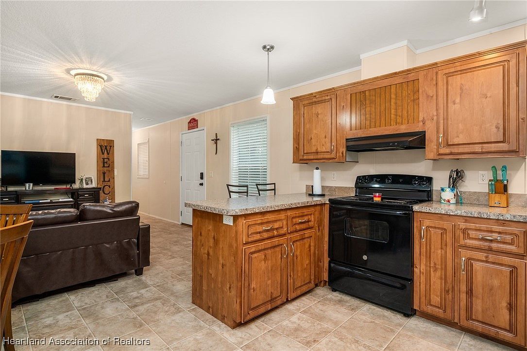 44 Kelly Ridge Rd Frostproof, FL 33843 - Thumbnail 4