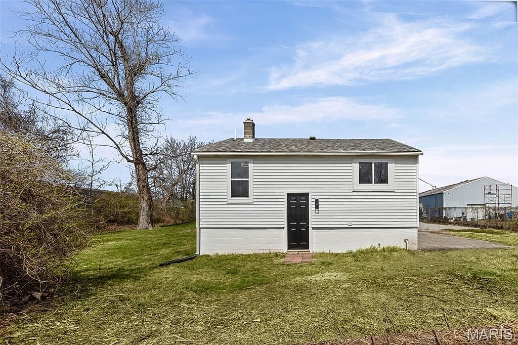 4132 Pontoon Rd Granite City, IL 62040 - Thumbnail 4