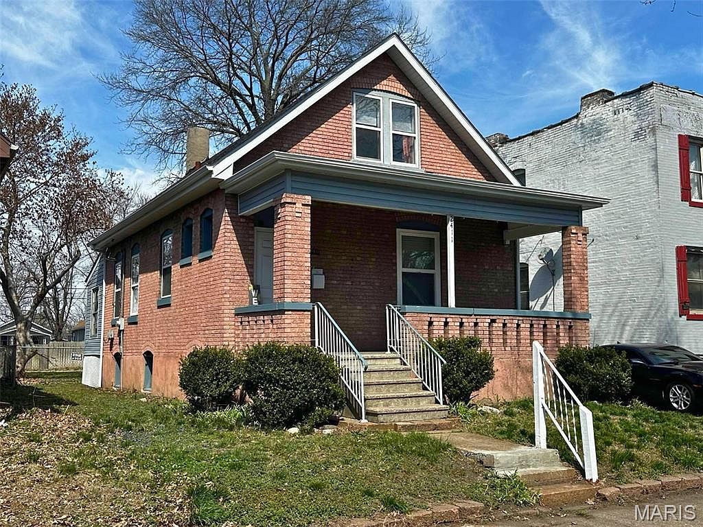 2411 Benton St Granite City, IL 62040 - Thumbnail 4