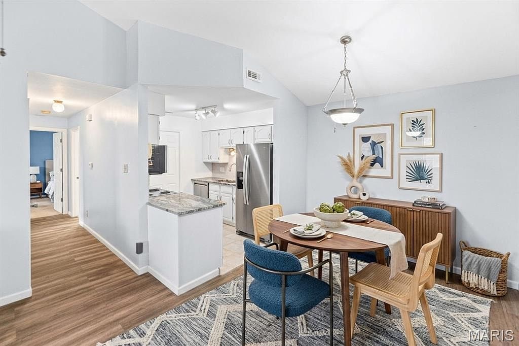 11212 Gravois Rd APT 202 Saint Louis, MO 63126 - Thumbnail 4