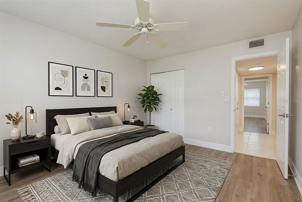 8 Glencoe Pl APT 104 Dunedin, FL 34698 - Thumbnail 4