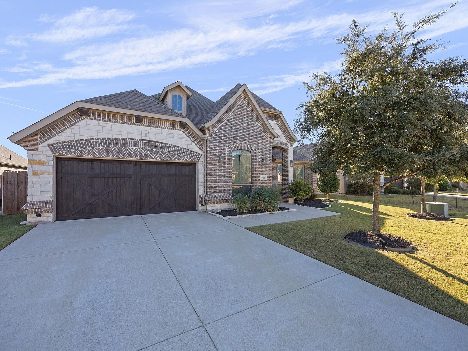 738 Larkspur Ln Midlothian, TX 76065 - Thumbnail 4
