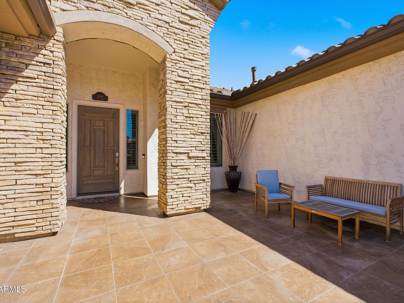 2106 E Crescent Pl Chandler, AZ 85249 - Thumbnail 4