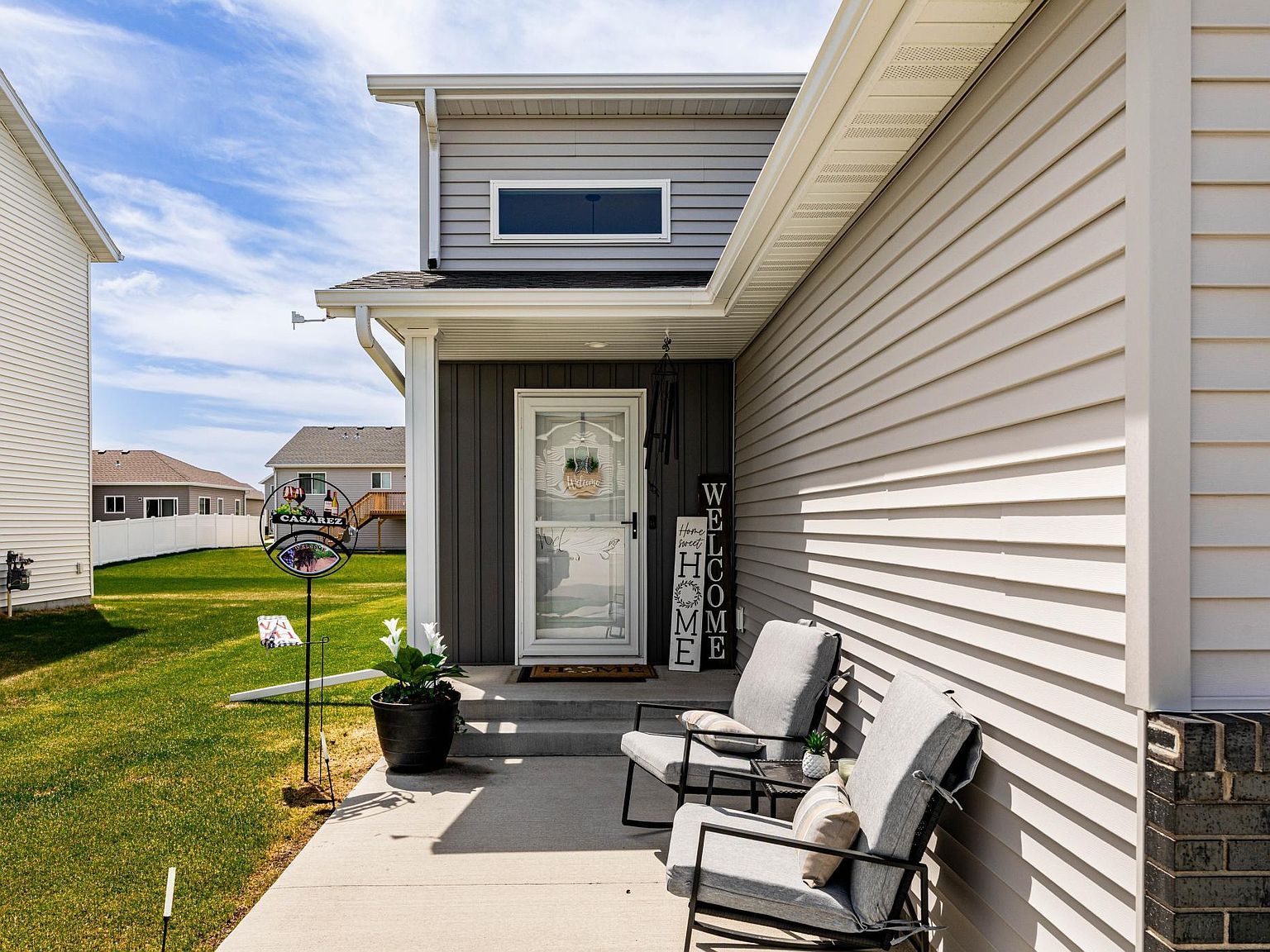 1151 Marlys Dr W West Fargo, ND 58078 - Thumbnail 4