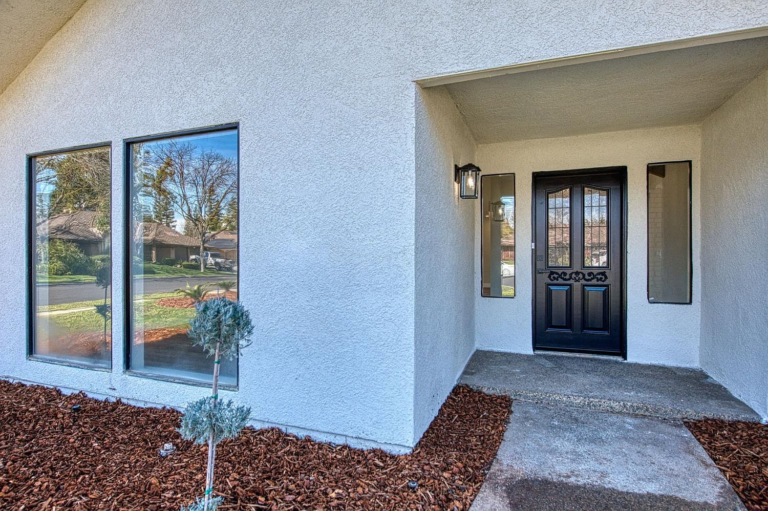 8453 N 1st St Fresno, CA 93720 - Thumbnail 4