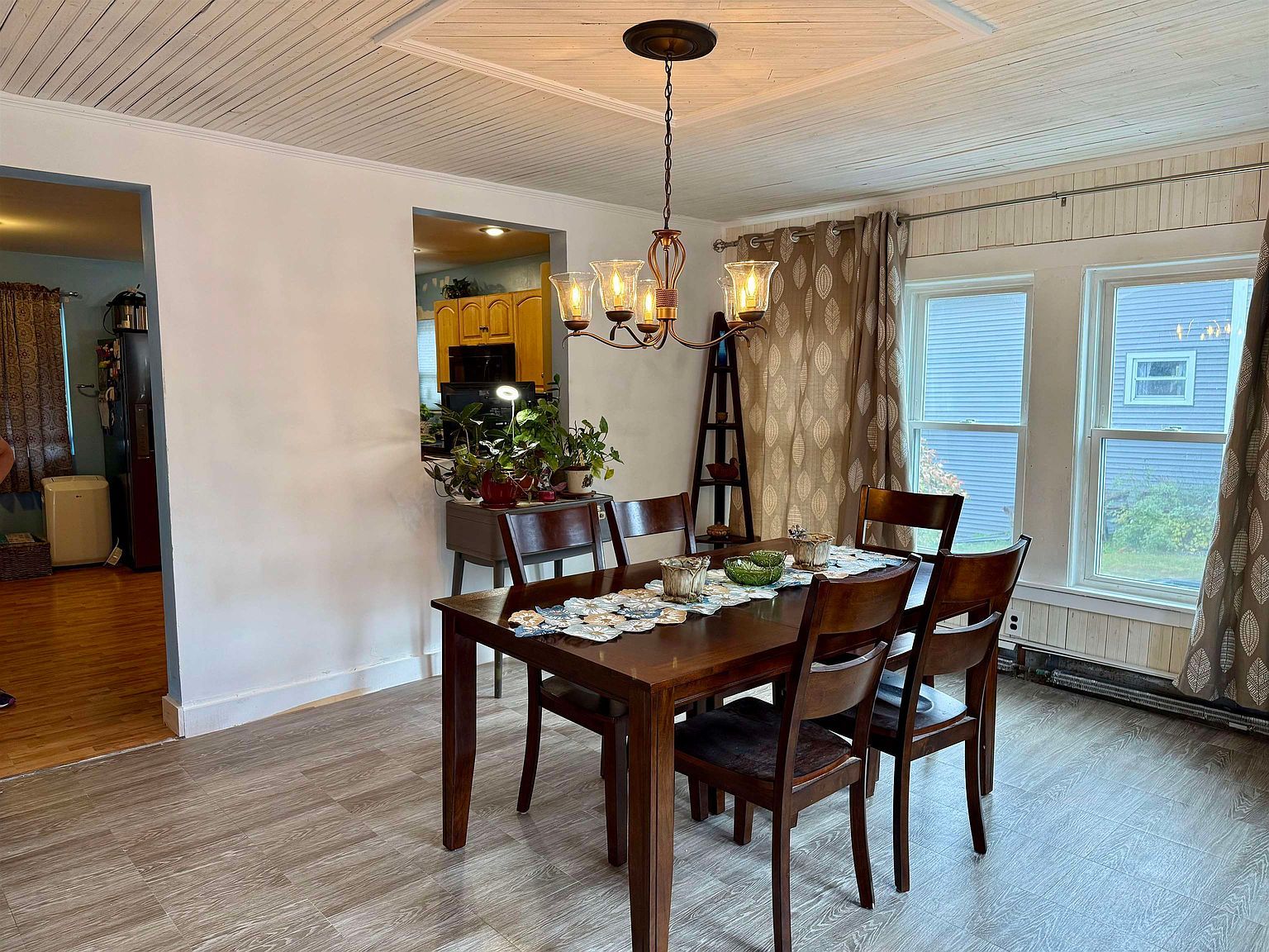 84 Spring St Laconia, NH 03246 - Thumbnail 4