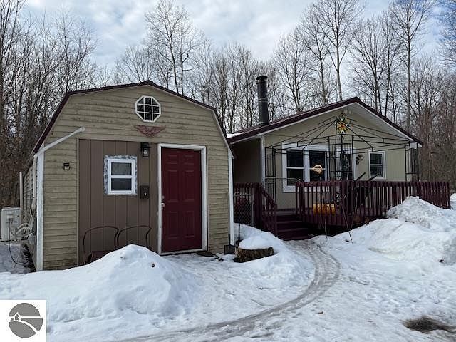 18575 Royena Dr Marion, MI 49665 - Thumbnail 4