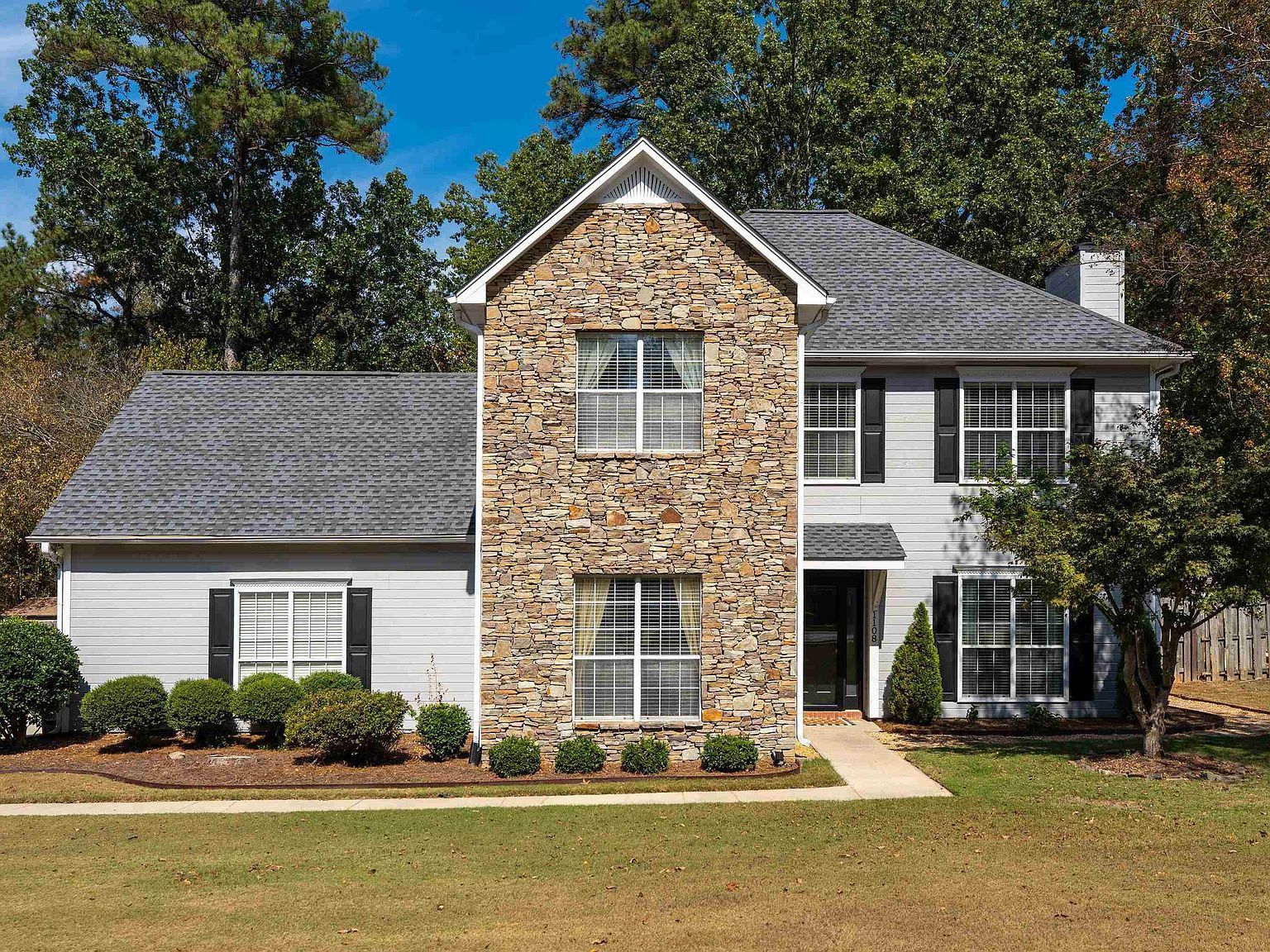 1108 Amberley Woods Dr Helena, AL 35080 - Thumbnail 4