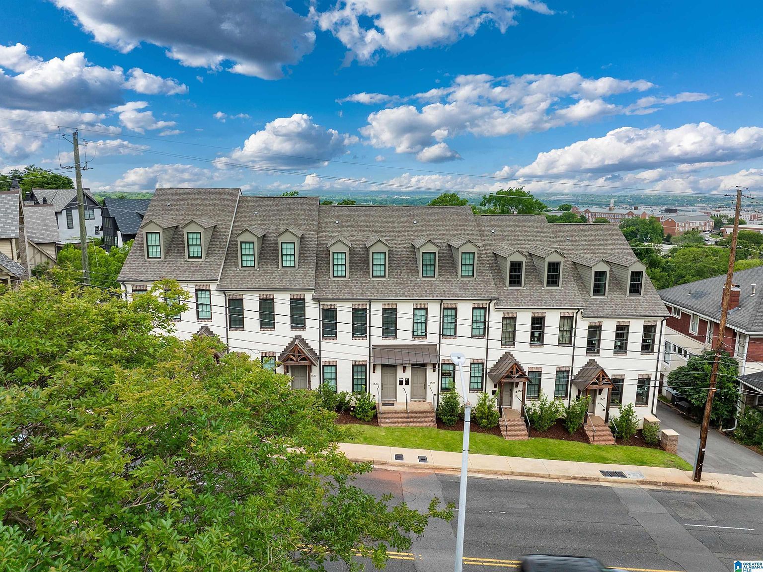 1624 Richard Arrington Blvd S Birmingham, AL 35205 - Thumbnail 4