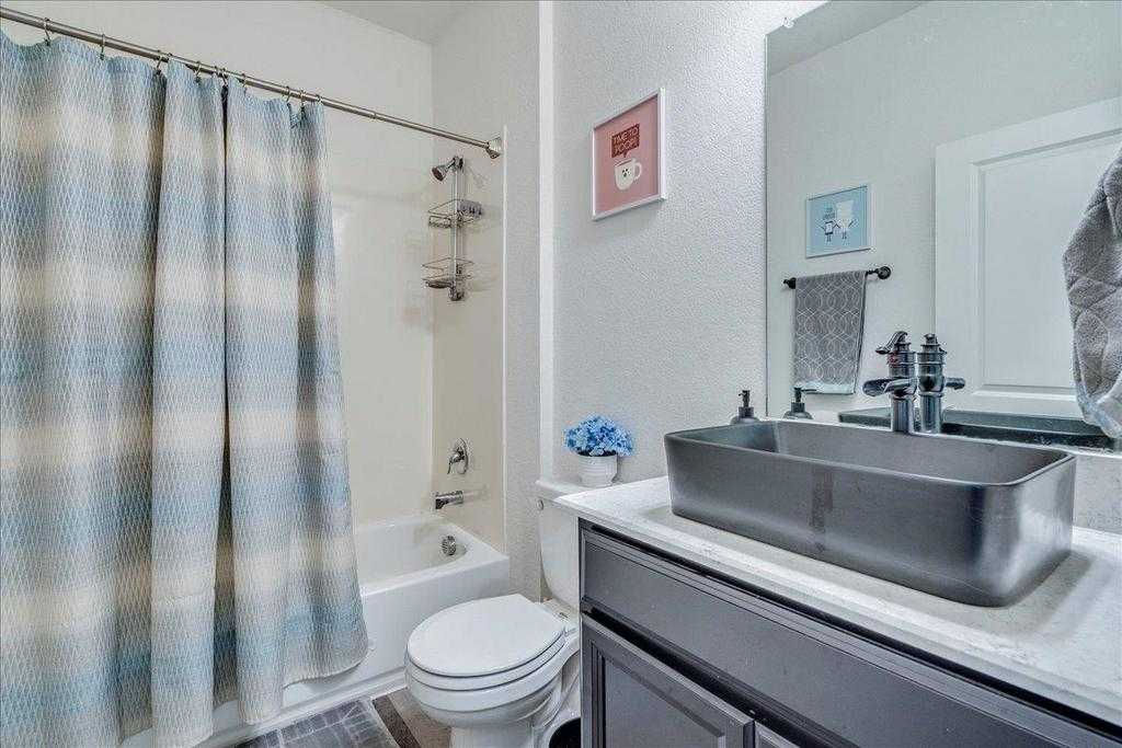 217 Seneca Loop, Niederwald, TX, USA, Kyle, 78640 - Thumbnail 4