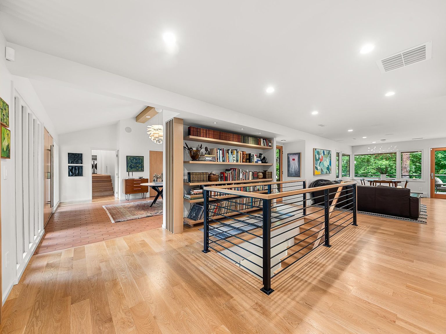 2127 S Helena St Spokane, WA 99203 - Thumbnail 4