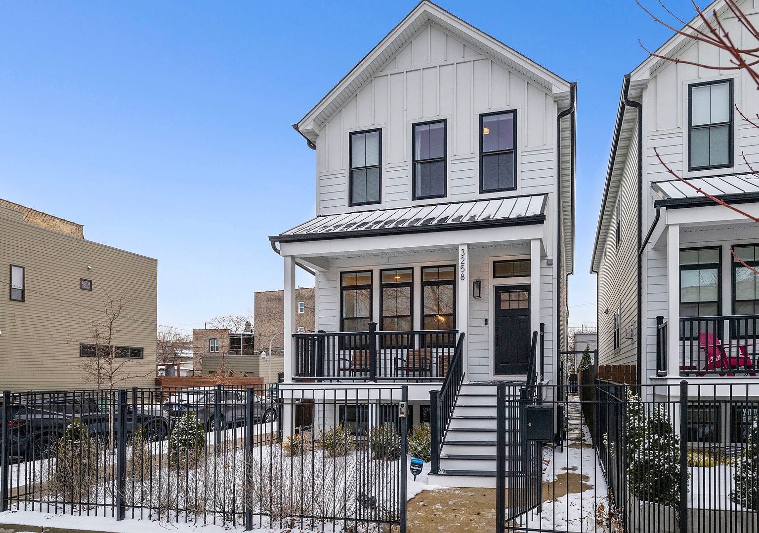 3258 W Crystal St Chicago, IL 60651 - Thumbnail 4