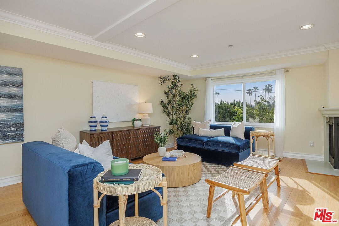 10417 Louisiana Ave #Penthouse 4 Los Angeles, CA 90025 - Thumbnail 4