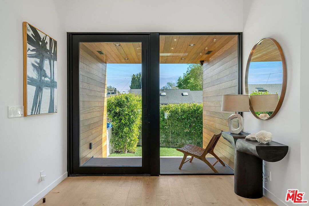 12731 Woodgreen St Los Angeles, CA 90066 - Thumbnail 4