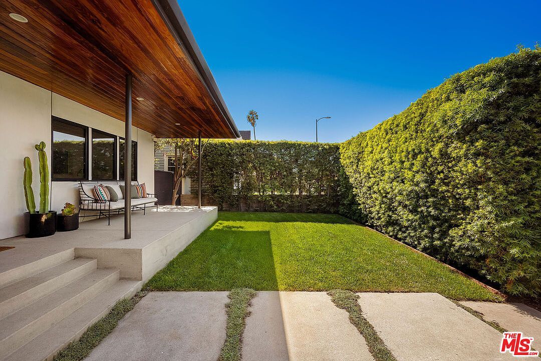870 Rose Ave Venice, CA 90291 - Thumbnail 4