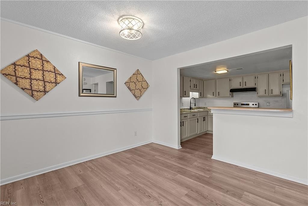 5646 Gregory Ct Portsmouth, VA 23703 - Thumbnail 4