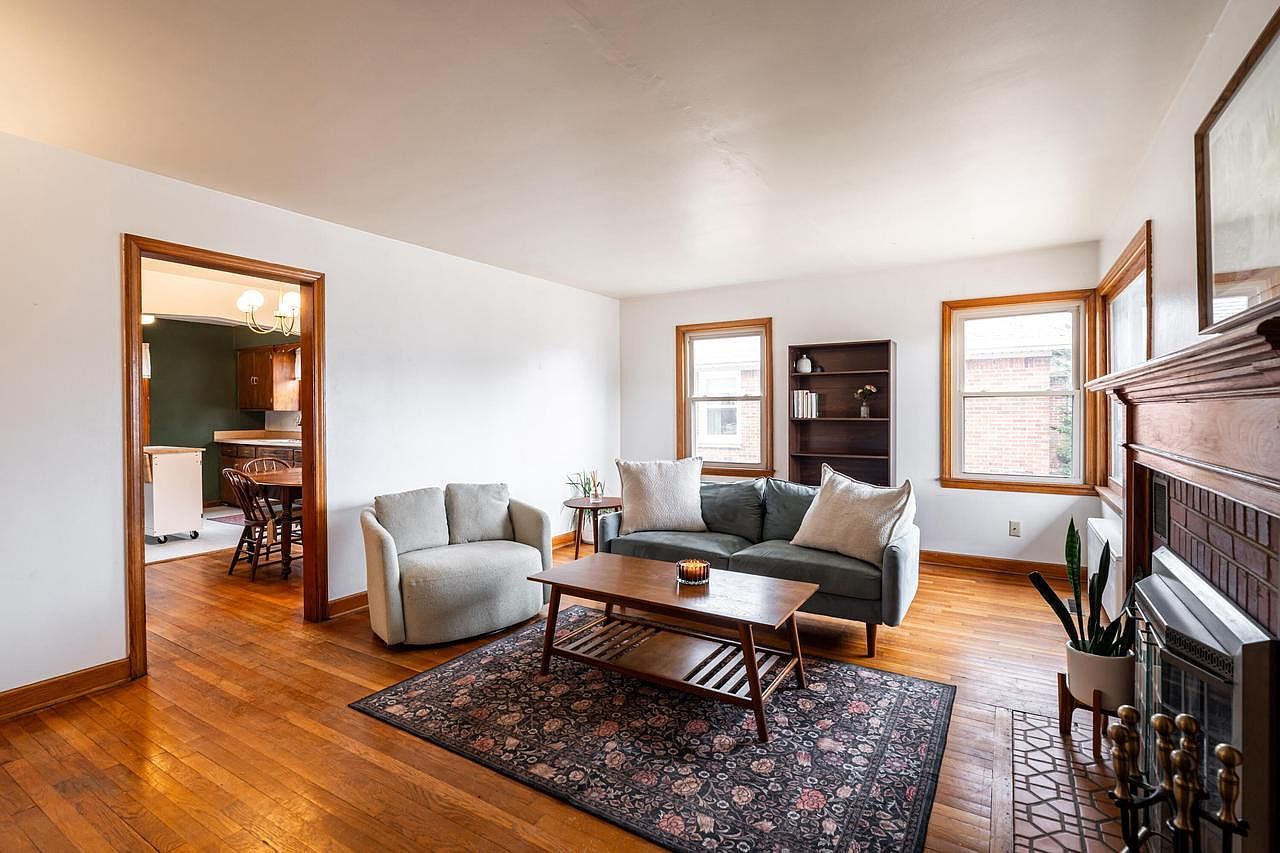 3436 E Van Norman Ave Cudahy, WI 53110 - Thumbnail 4