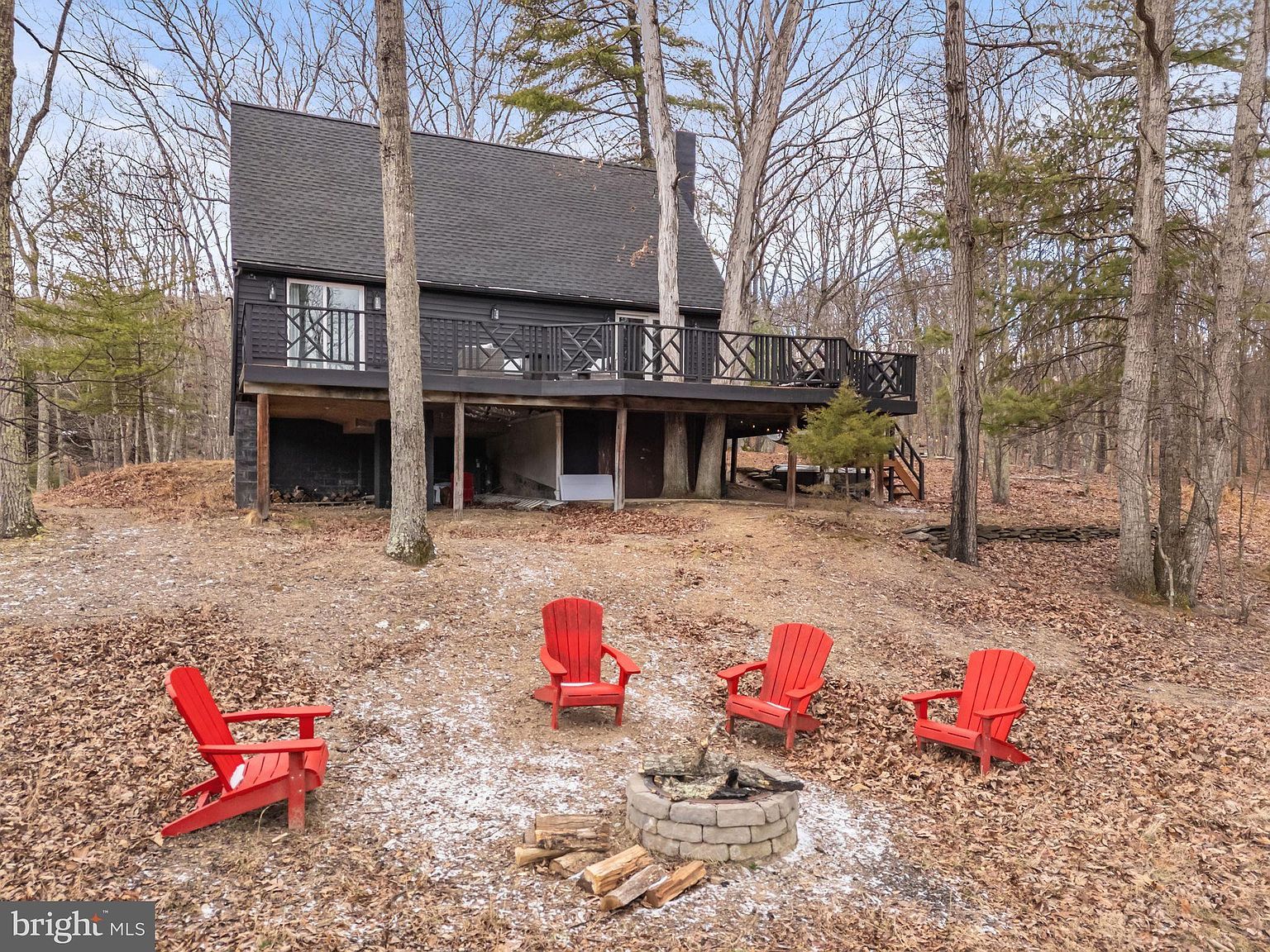 621 Cedar Run Ln Great Cacapon, WV 25422 - Thumbnail 4