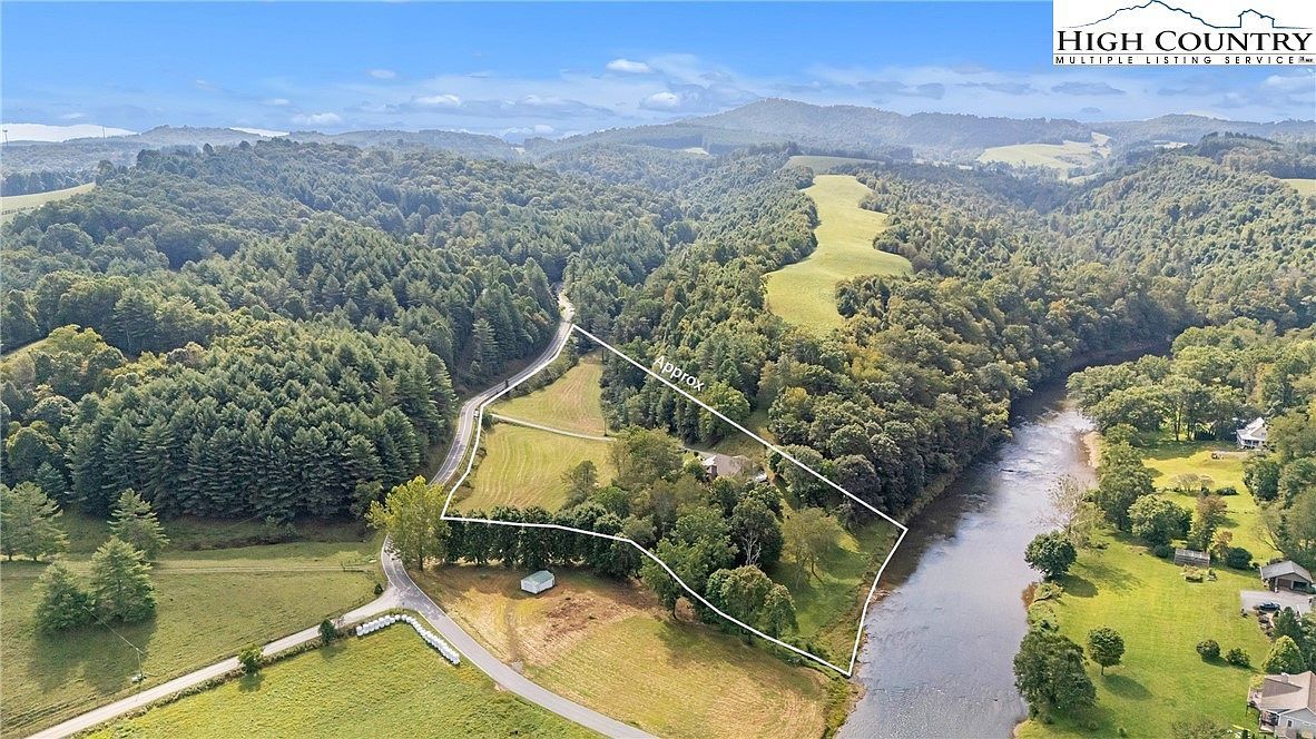 1515 Clifton Rd Crumpler, NC 28617 - Thumbnail 4