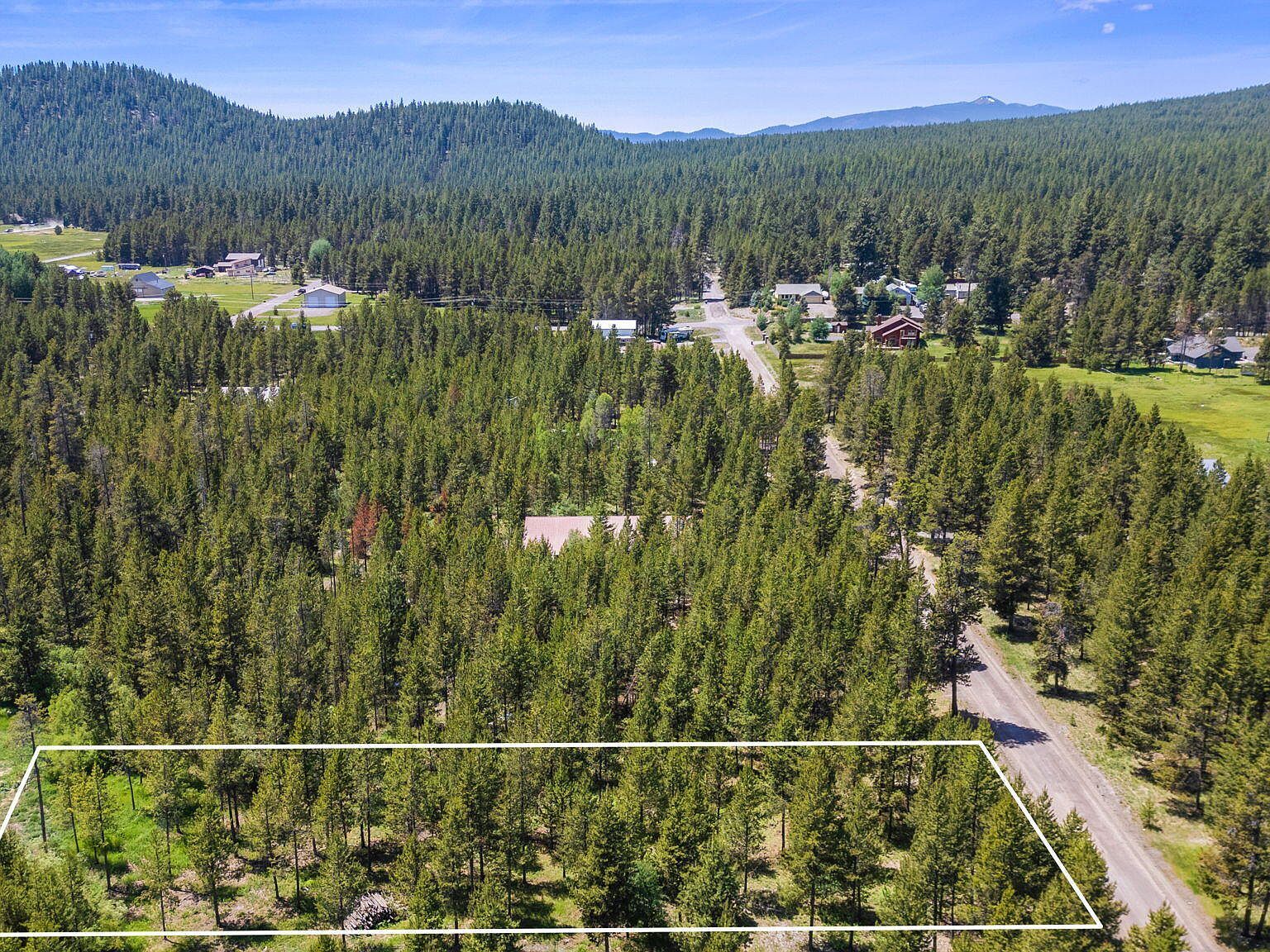 17097 Covina Rd Bend, OR 97707 - Thumbnail 4