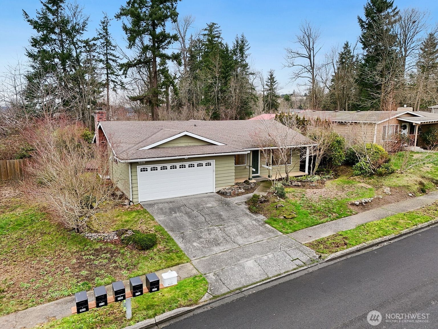 616 S 25th St Renton, WA 98055 - Thumbnail 4