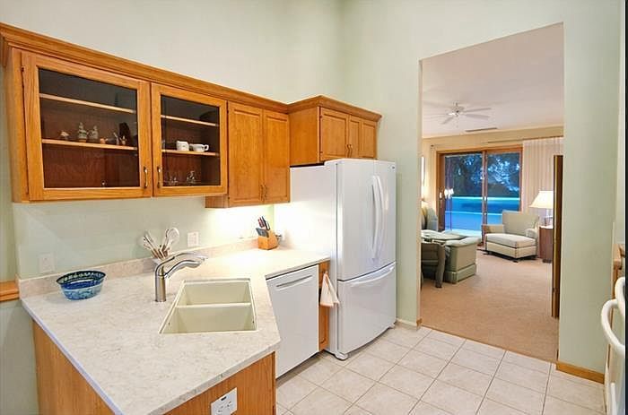 28 Deer Point Trl Madison, WI 53719 - Thumbnail 4