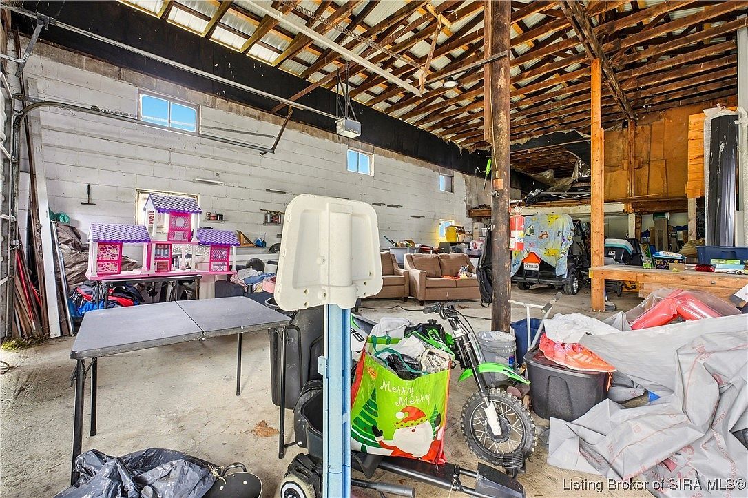 1519 Burton Dr Scottsburg, IN 47170 - Thumbnail 4