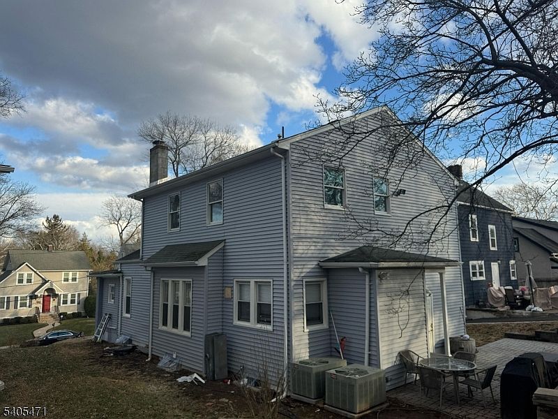 835 Dixie Ln Plainfield, NJ 07062 - Thumbnail 4