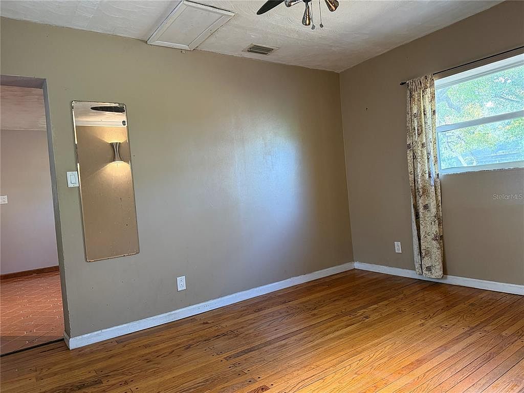 5235 71st St N Saint Petersburg, FL 33709 - Thumbnail 4