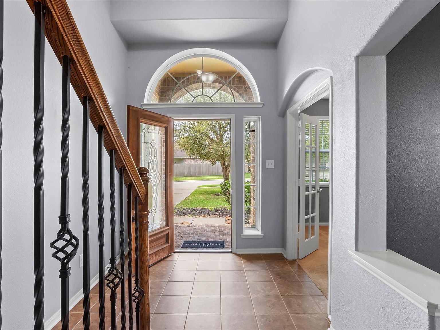 970 Jennifer St Alvin, TX 77511 - Thumbnail 4