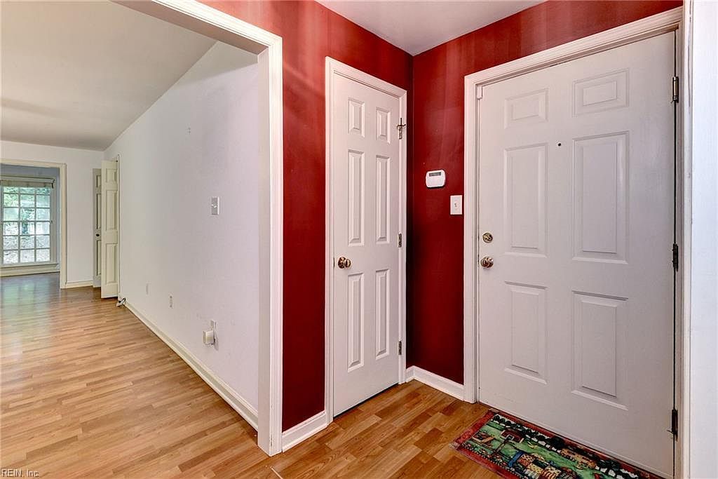 237 Woodmere Dr APT B Williamsburg, VA 23185 - Thumbnail 4