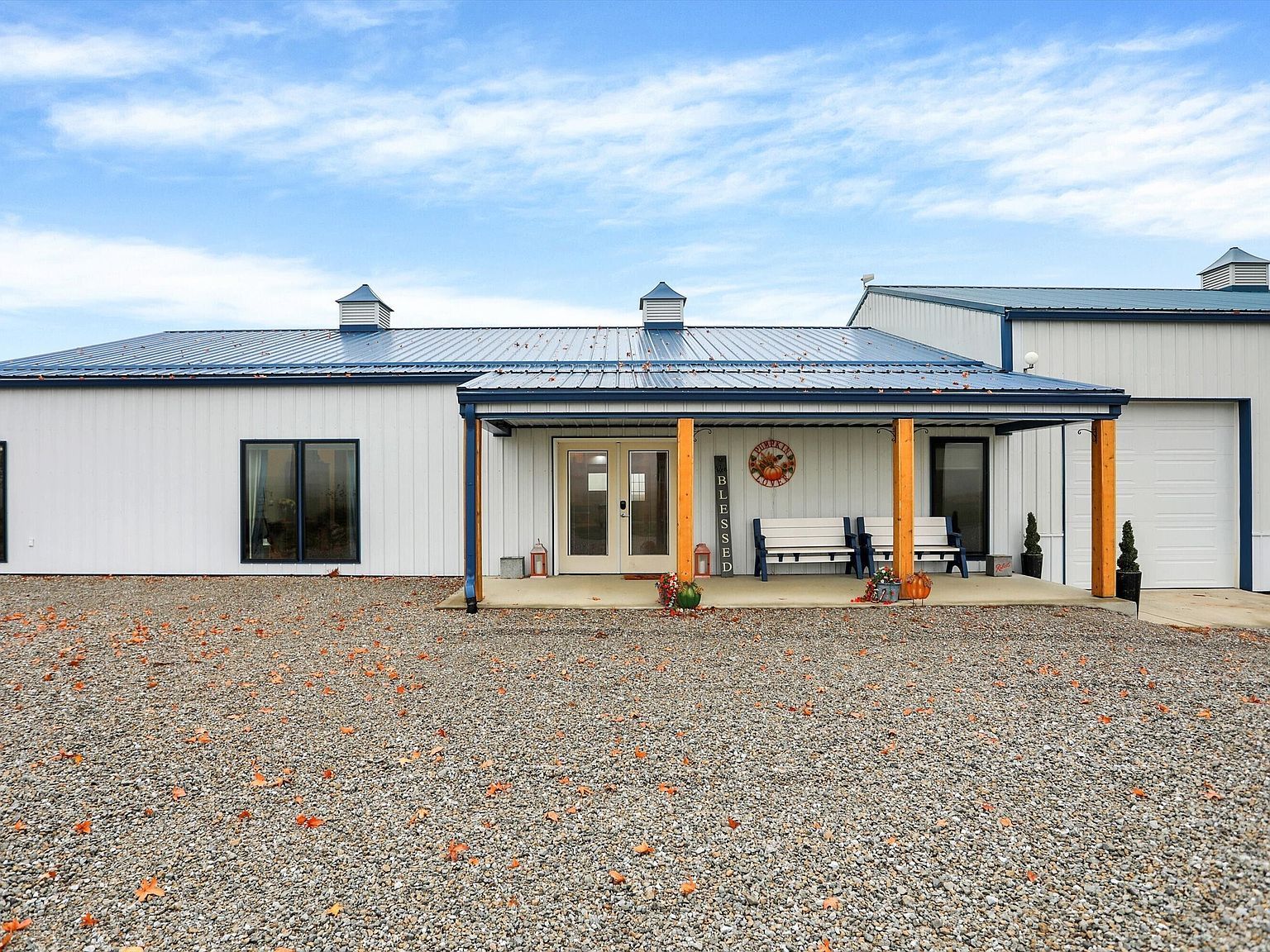 8257 S County Road 1075 W Charlottesville, IN 46117 - Thumbnail 4